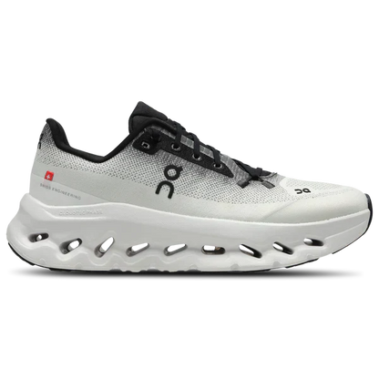 ON Cloudtilt Black Avorio