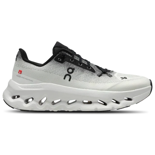 ON Cloudtilt Black Avorio