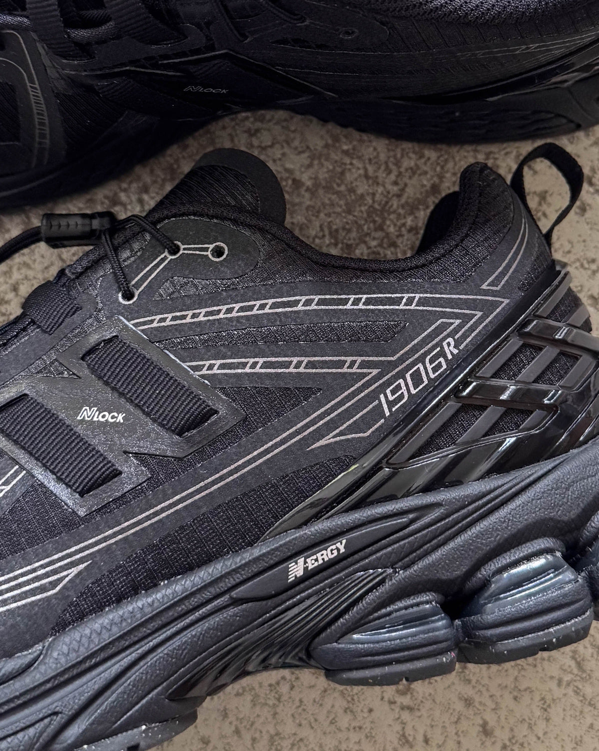 New Balance U1906RNB