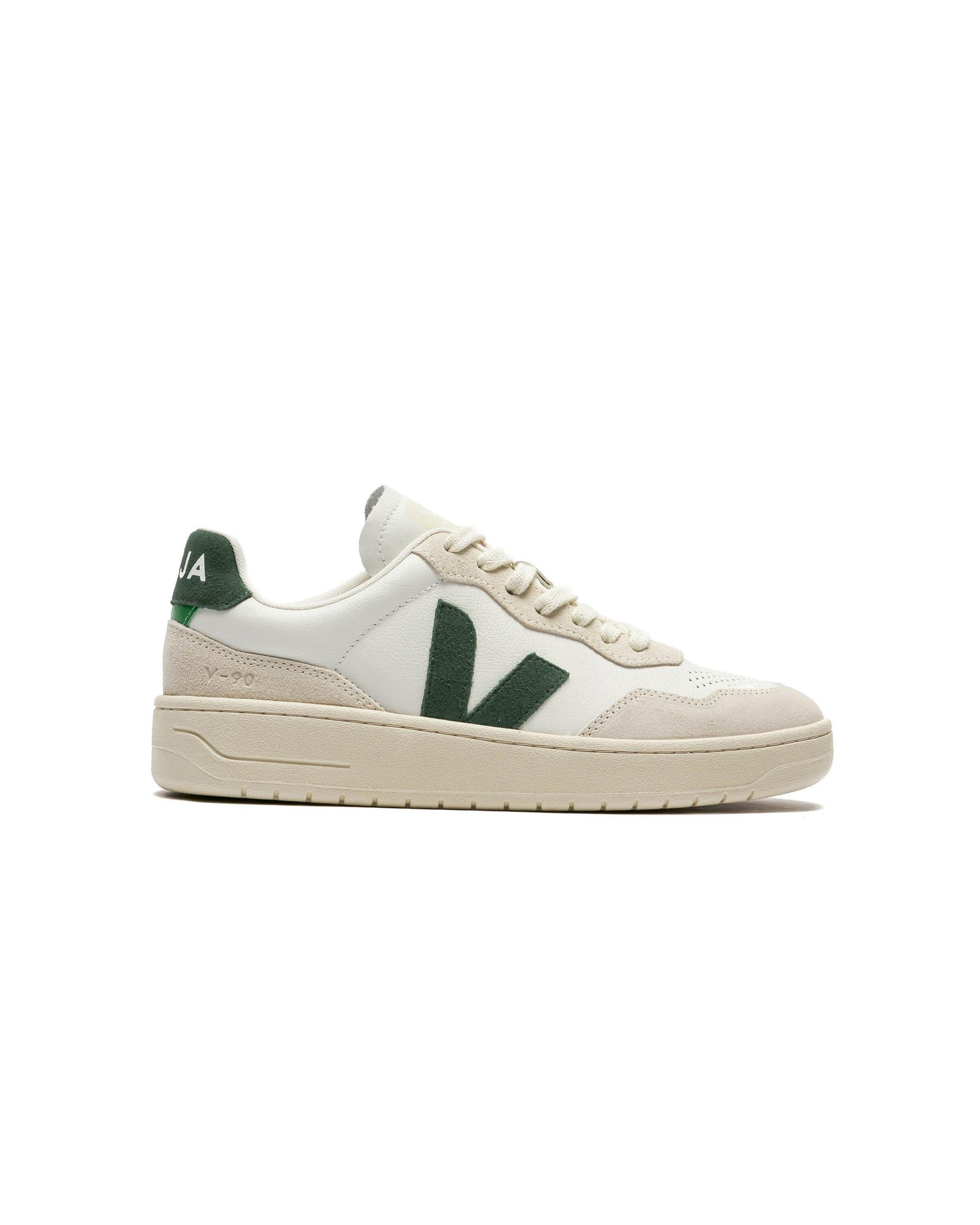 Veja V-90 WHITE CYPRUS