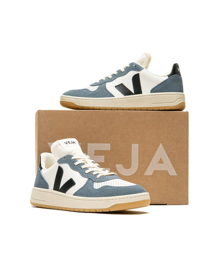 Veja V-10 WHITE BLACK CALIFORNIA