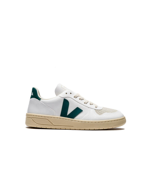 Veja  V-10 WHITE BRITTANY